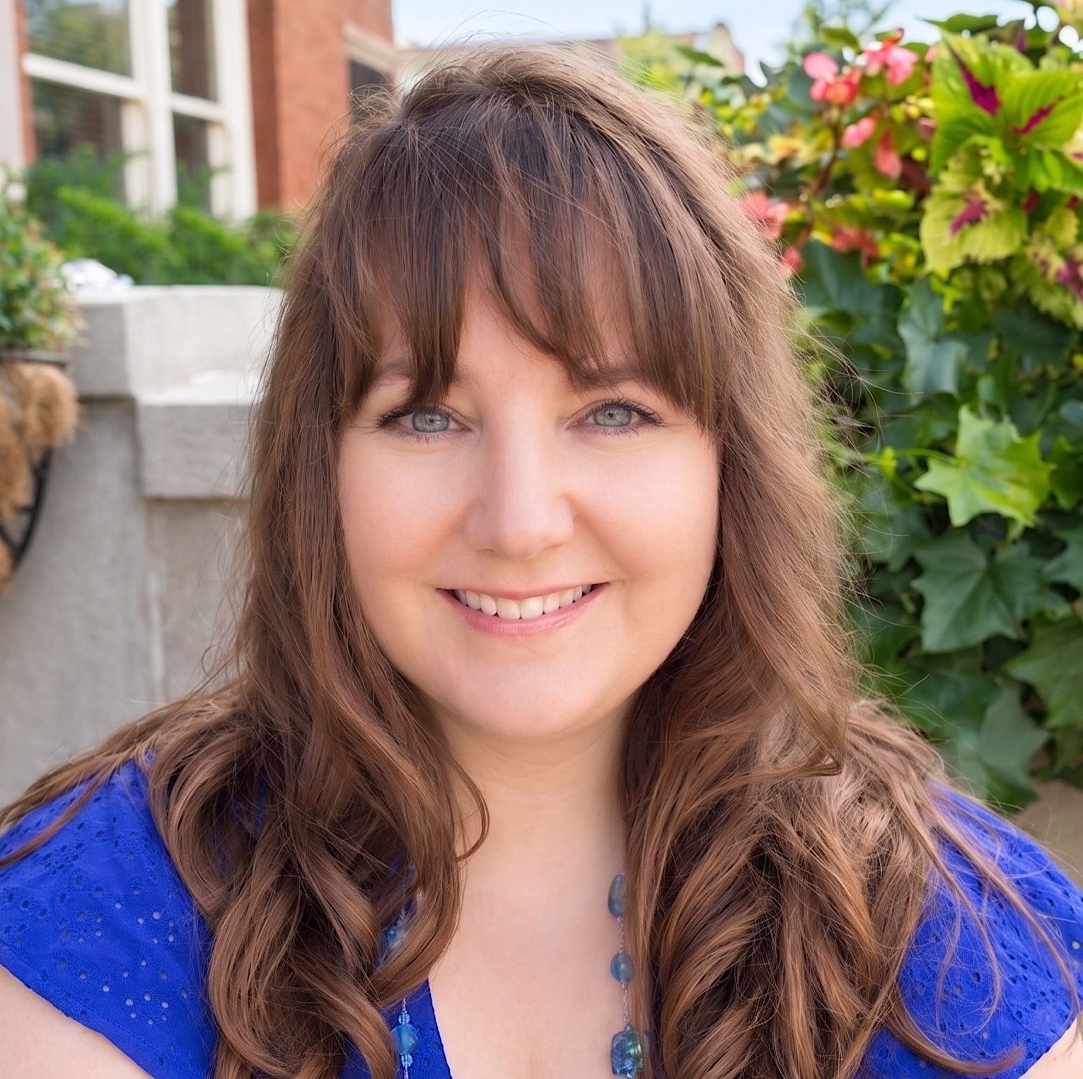 Samantha Diamond - Travel Agent